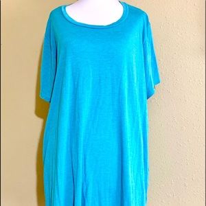 Torrid Mint Green T-shirt Size 4